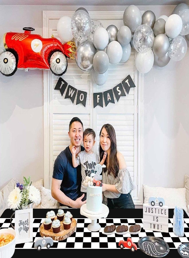 PIXHOTUL مجموعة مفارش طاولة من 4 قطع بتصميم سيارات السباق من PIXHOTUL، زينة لحفلات سيارات السباق، غطاء طاولة بلاستيكي للاستخدام مرة واحدة لحفلات أعياد ميلاد الأطفال الأولاد ذات طابع سيارات السباق. - Image 5